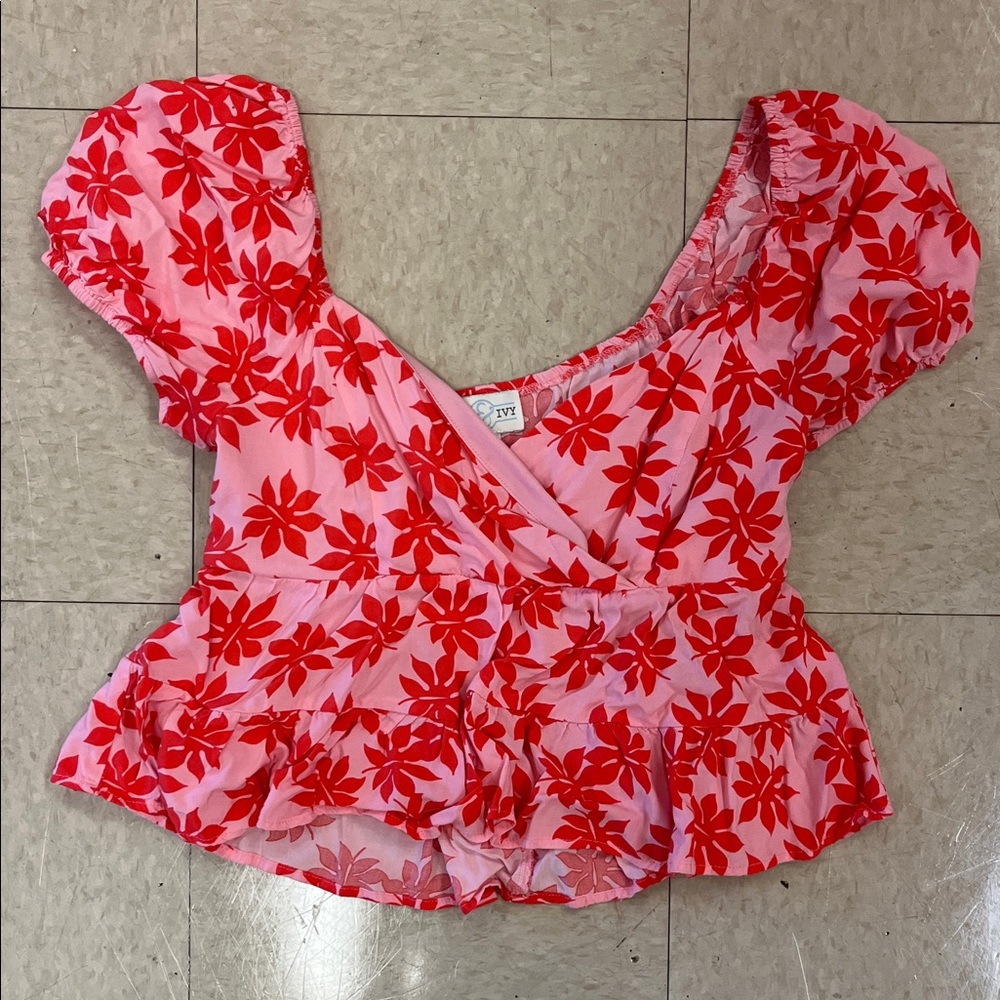 Chic Red Floral Women's Blouse